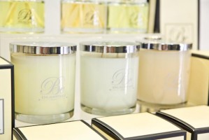 Be Enlightened candle 